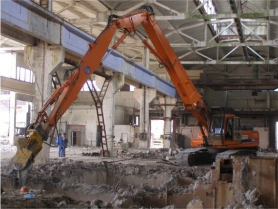 Экскаватор-разрушитель Doosan DX300LC-A Demolition